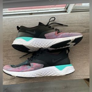 Nike ODYSSEY React 2 Flyknit